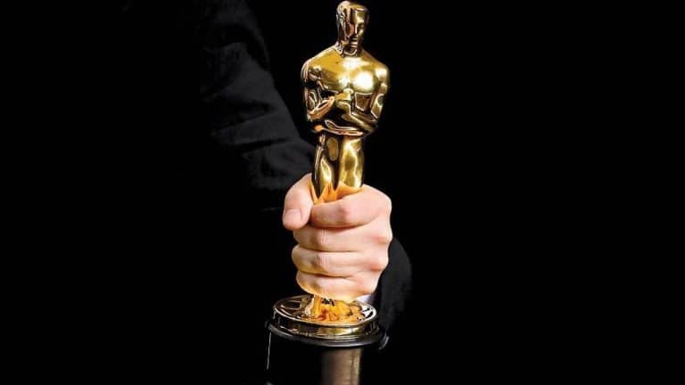 Premios Oscar 2022: controversia en el escenario y glamour en la alfombra roja