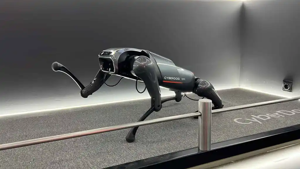 Creación Del CyberDog Como Parte De Mascotas Robot