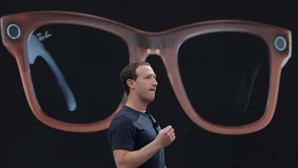 Mark Zuckerberg Presentando Las Ray Ban Meta Smart Glasses